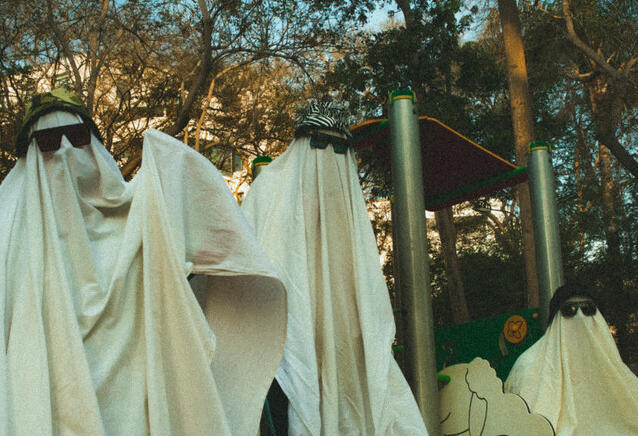 Popular Collab • "Pisando Firme" • +411K Youtube Views • +206K Spotify Plays